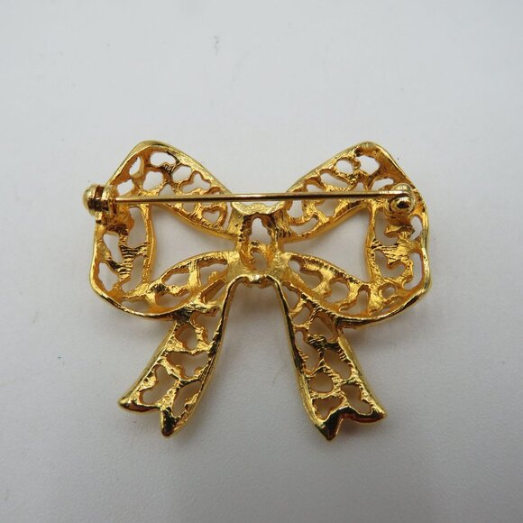 Vintage Ribbon Bow Gold Ton 1.5" Lacey Cut Out Brooch Pin - Picture 4 of 9